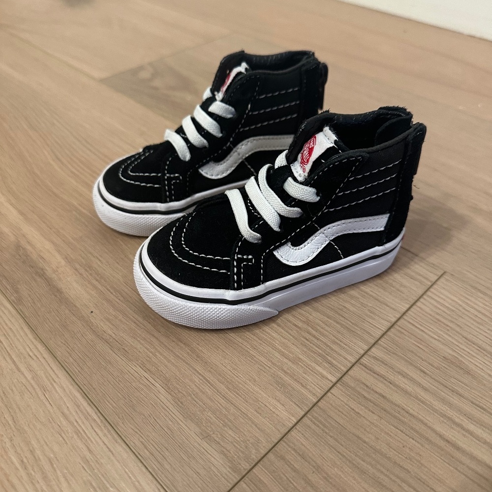 4c toddler vans